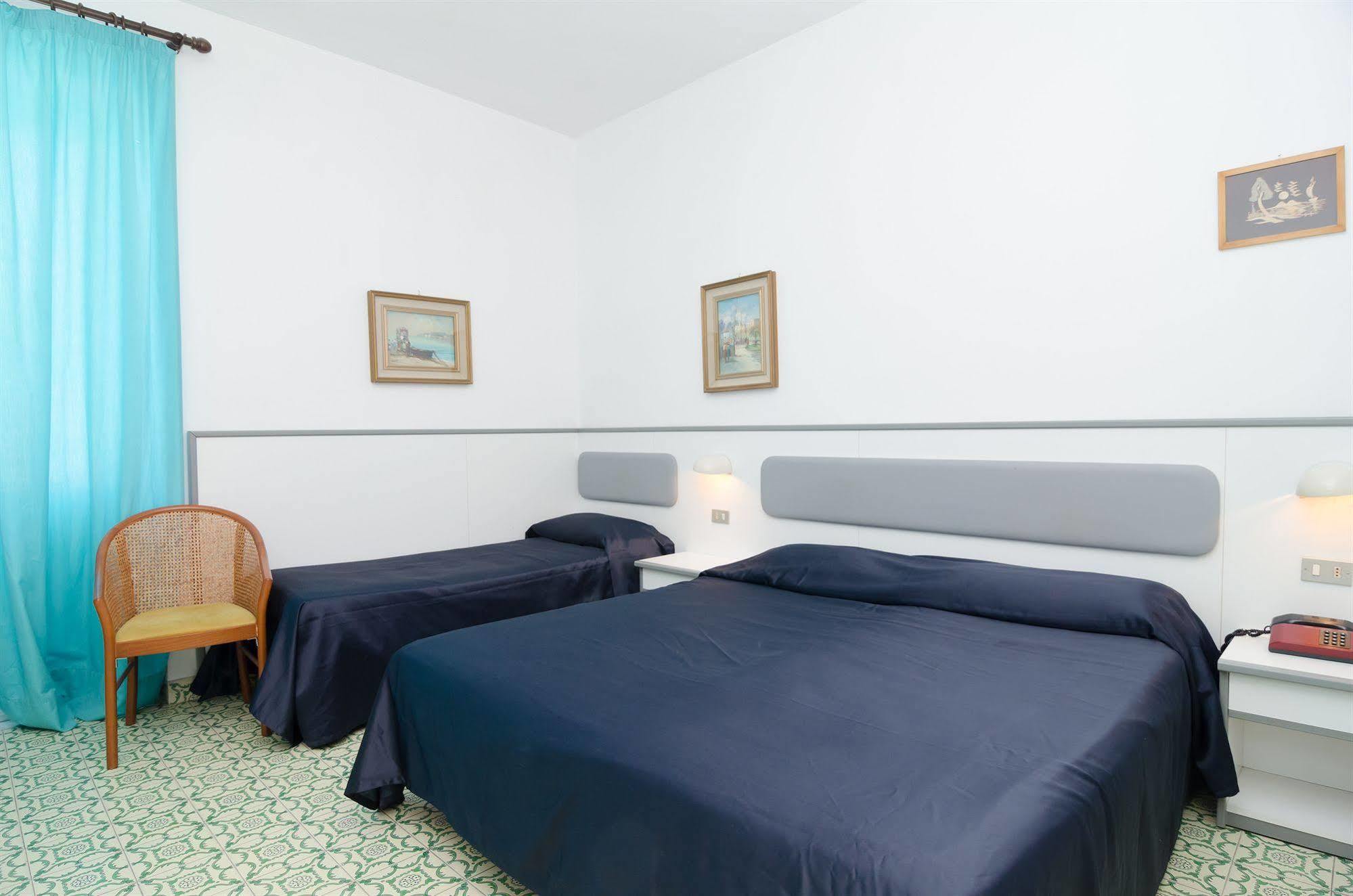 Hotel Flora Wellness & Beauty Ischia Esterno foto