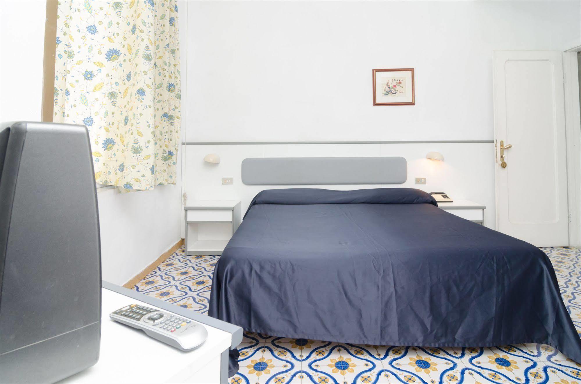 Hotel Flora Wellness & Beauty Ischia Esterno foto